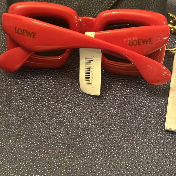 Loewe
Inflated Square Injection Plastic Sunglasses (Brand New) - Picture 3 of 5